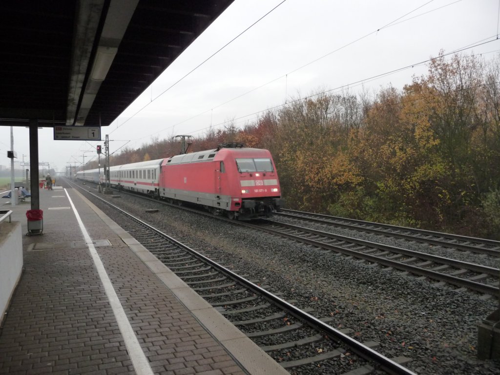 101 071 durchf�hrt am 24.11.2012 K�ln-Stammheim.