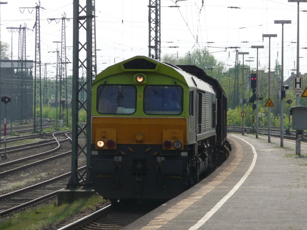 Eine nicht n�her identifizierbare class 66 von Captrain durchf�hrt am 21.04.2011 Wanne-Eickel.