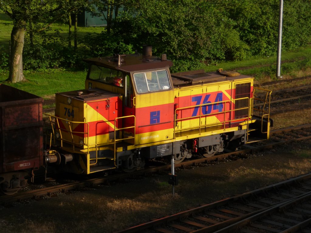 Lok 764 (98 80 0271 012-3 D-EH) der EH am 24.06.2011 am H�ttenwerk HKM in Duisburg.