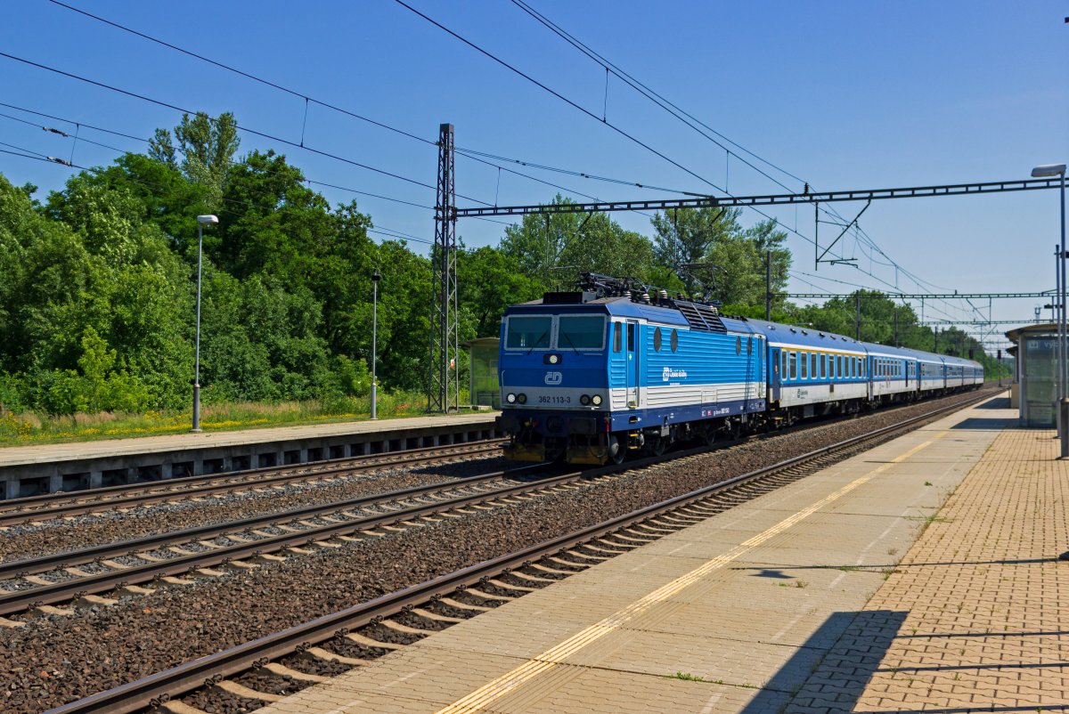 Mit R986 aus Brno durchf�hrt 362 113 am 25.06.2019 Praha-Běchovice.