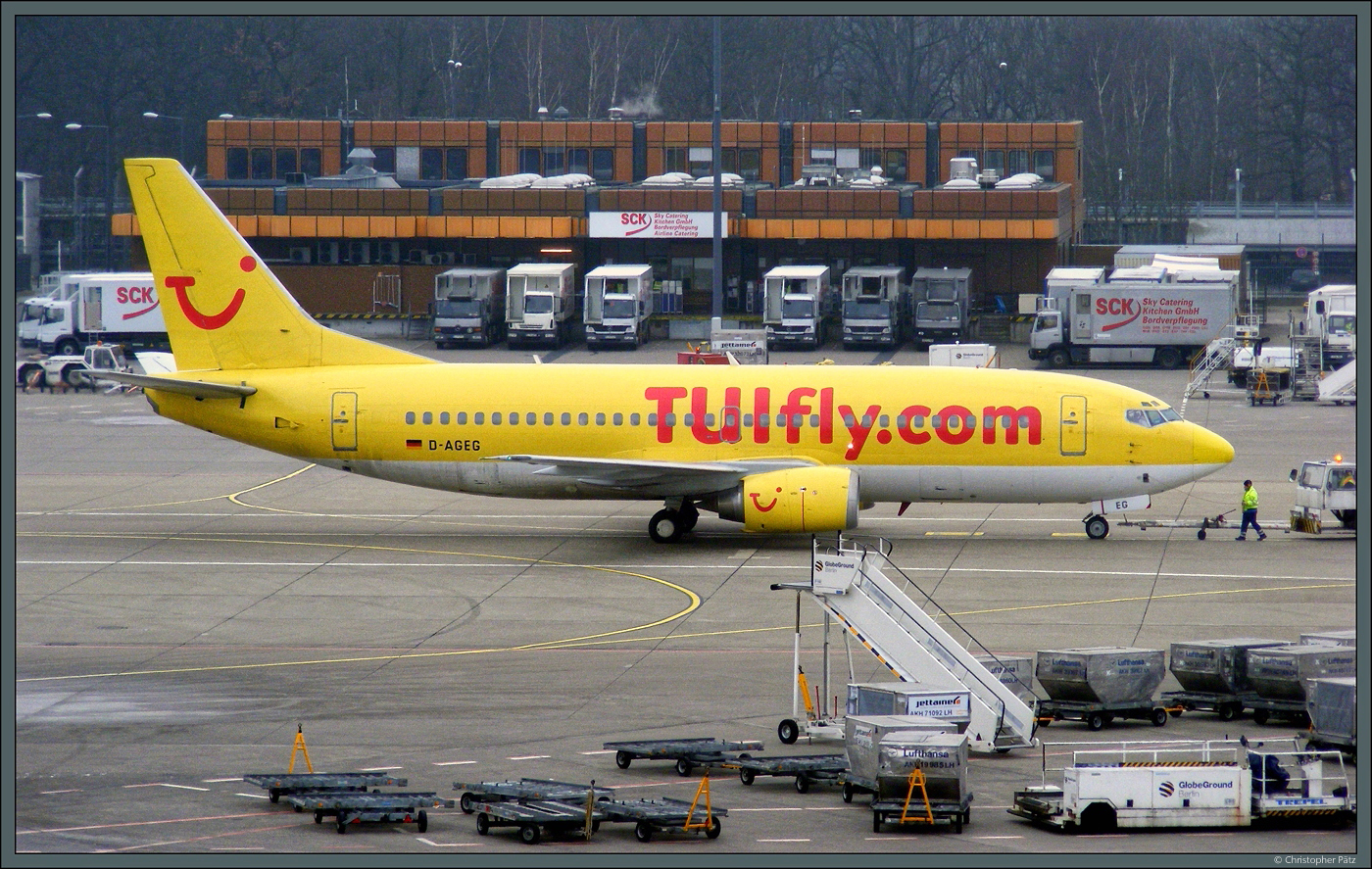 D-AGEG, eine 737-35B die von Germania an TUIfly verleast wurde, wurde am 29.12.2008 auf das Vorfeld in Berlin-Tegel gezogen. 2012 wurde die Maschine verschrottet, der vordere Rumpfes mit Cockpit blieb als Anschauungsobjekt in einem Trainingscenter am Flughafen Cardiff erhalten.