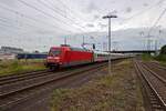 Mit einem Intercity in Richtung S�den durchf�hrt 101 079 am 08.07.21 H�rth-Kalscheuren.