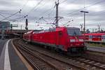 146 276 schob am 16.05.19 einen Regionalexpress in Richtung S�den in den D�sseldorfer Hauptbahnhof.