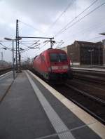 182 001 verl�sst am 6.3.14 mit ihrem RE1 nach Brandenburg den Berliner Ostbahnhof.