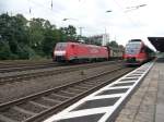 644 052 und 189 069 treffen sich am 08.08.2012 in K�ln-West.