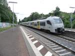 460 013 verl�sst am 06.08.2012 den Bahnhof Br�hl.