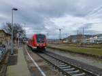RE 1 (G�ttingen - Glauchu/Plauen)  und RE 3 (Erfurt - Altenburg) in G�schwitz, 612 099 nach Glauchau vorne.