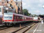 628 681 nach K�ln Hauptbahnhof und 628 674 nach Trier Hauptbahnhof am 10.08.2011 in Gerolstein.