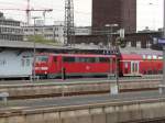 111 112 steht am 03.05.2012 im D�sseldorfer Hauptbahnhof.