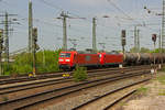 145 007 und 026 geh�ren zu den von DB Cargo an RBH vermieteten Lokomotiven dieser Baureihe, die dort die ebenfalls ehemaligen DB-Loks der Baureihe 143 abl�sen.