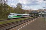 Der auf den Namen L�bbenau getaufte Triebzug 402 021 rollt hier am 03.04.21 auf dem Weg nach K�ln durch Wuppertal-Sonnborn.