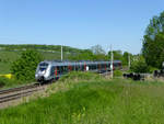 Abellio-F�nfteiler (442 307) Richtung Erfurt, kurz vor dem Haltepunkt Hopfgarten.