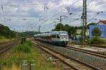 Die Triebz�ge vt 1.02 und 1.03 (643 109 und 643 116) erreichen als RB 67 nach M�nster am 29.07.22 den Bahnhof Bielefeld-Brackwede.