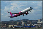 Der A321neo 9H-WDW der Wizz Air Malta hebt am 01.03.2024 in Catania ab. Die Maschine ist zu diesem Zeitpunkt noch nicht mal ein Jahr alt.