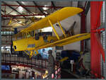 Die De Havilland DH.82 Tiger Moth BB-807 wurde in den 1930er Jahren als Trainingsflugzeug f�r die RAF eingesetzt und h�ngt am 29.04.2026 im Solent Sky Museum in Southampton.