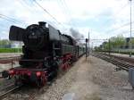 Am Zugschluss des Sonderzuges zum Veranstaltungsgel�nde von  Dordt in stoom  l�uft am 29.05.2010 65 018, die letzte erhaltene Lok der Baureihe 65 mit.