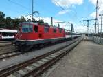 Re4/4  11127 verl�sst am 31.7.13 mit einem Intercity nach Z�rich den Bahnhof Singen.