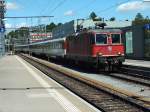 Re4/4  11302 f�hrt am 31.7.13 mit dem Intercity nach Z�rich in Schaffhausen ein.