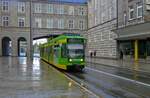 Zur Er�ffnung der Linie 112 zwischen M�lheim und Oberhausen wurden 1996 zehn MGT6D angeschafft, die auf die Verkehrsunternehmen der beiden St�dte verteilt wurden. Wagen 207 geh�rt zu den Oberhausener Wagen, die allerdings auch in M�lheim gewartet werden, da Oberhausen keinen eigenen Stra�enbahn-Betriebshof (mehr) hat.
