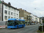 W-SW 2044 auf der Linie 604 , hier in Heckinghausen zwischen den Haltestellen Auf der Bleiche und Werléstraße, 17.